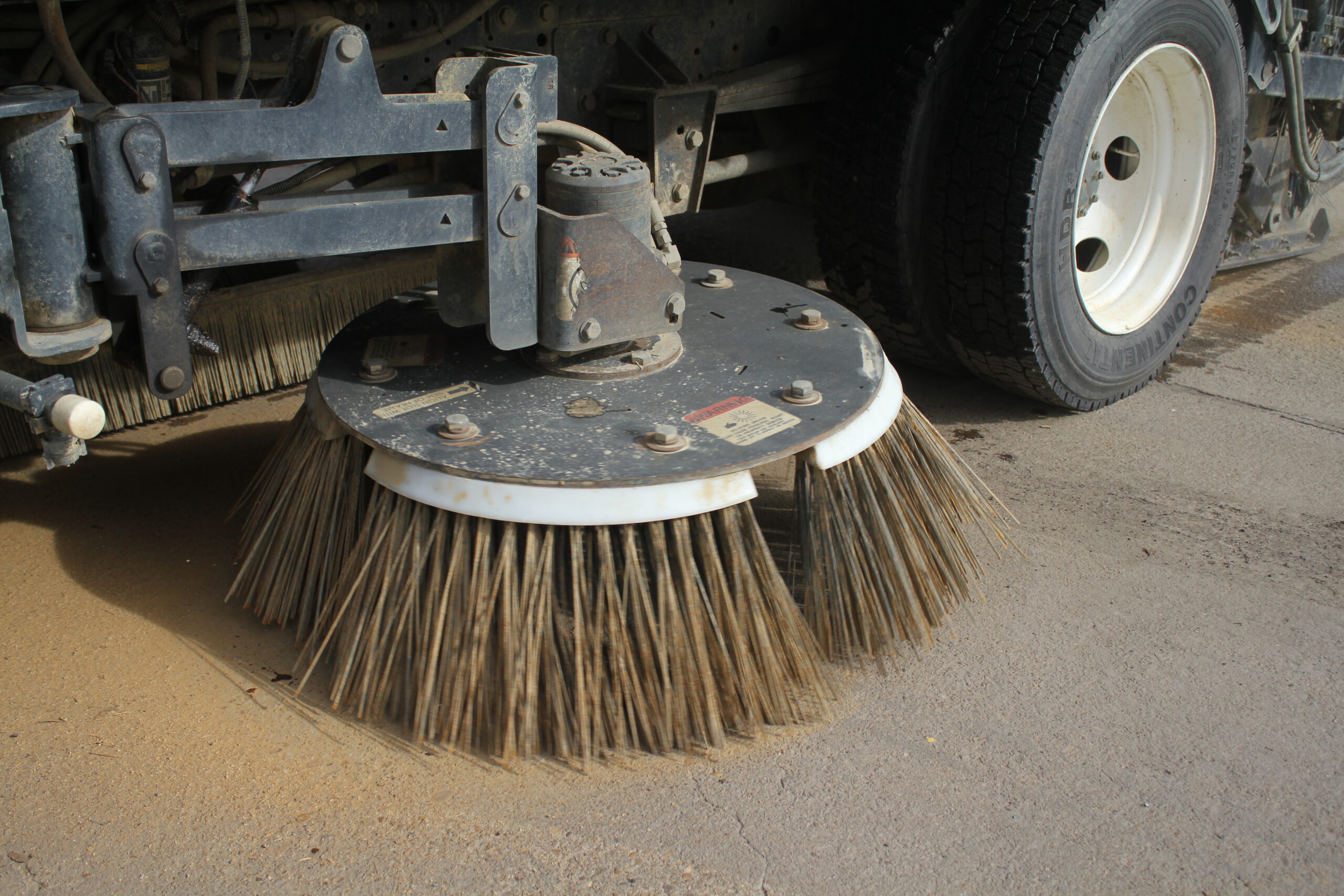 Street Sweeping services in the San Jose, California region - photo-sweeper truck broom